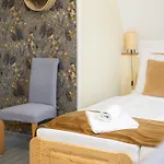 Regia Panzio Bed & Breakfast 3*