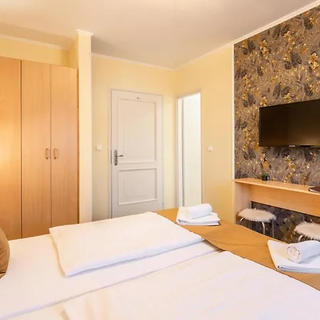 Regia Panzio Bed & Breakfast
