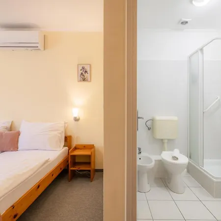 Bed and breakfast Regia Panzió