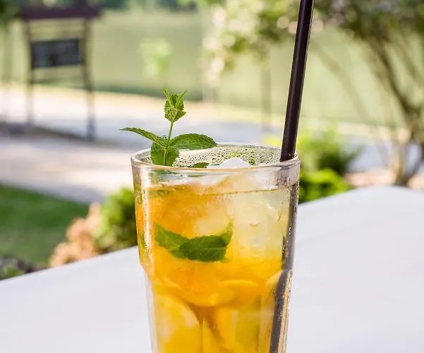 Nocleg ze śniadaniem Regia Panzio 3*